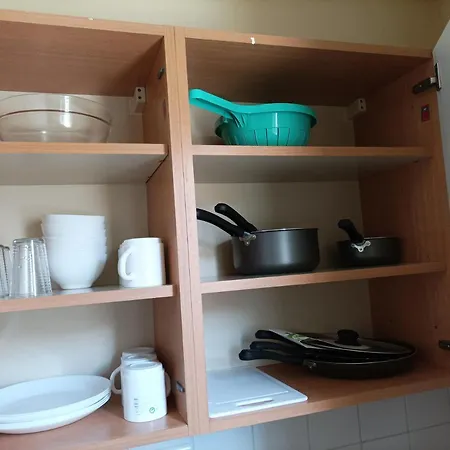 T1 Confortable Situe 100m Plage Des Minimes * La Rochelle (Charente-Maritime)